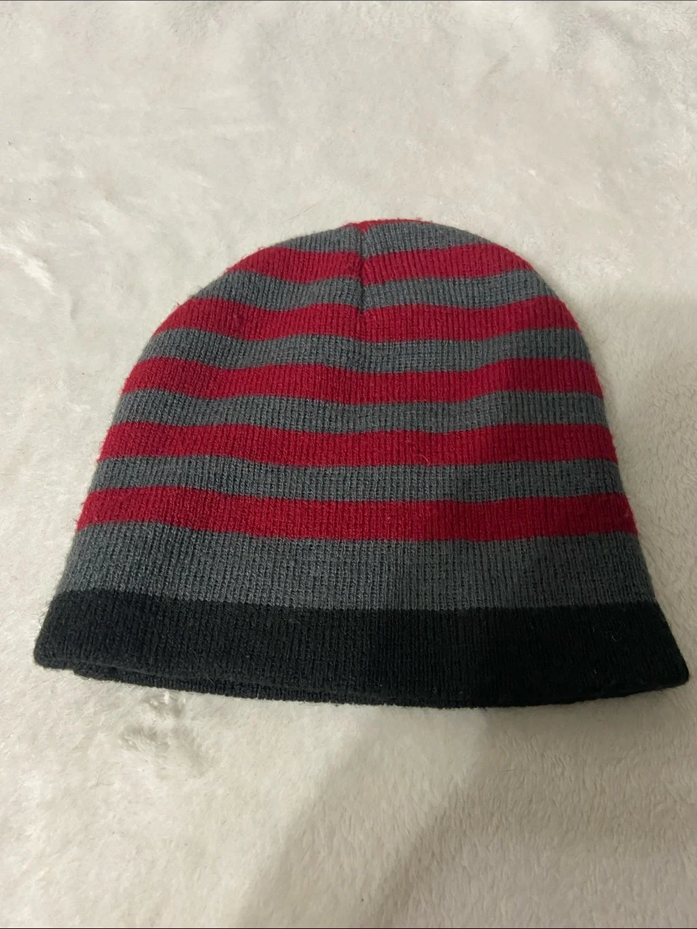 Striped Knit Beanie Hat in Red & Gray